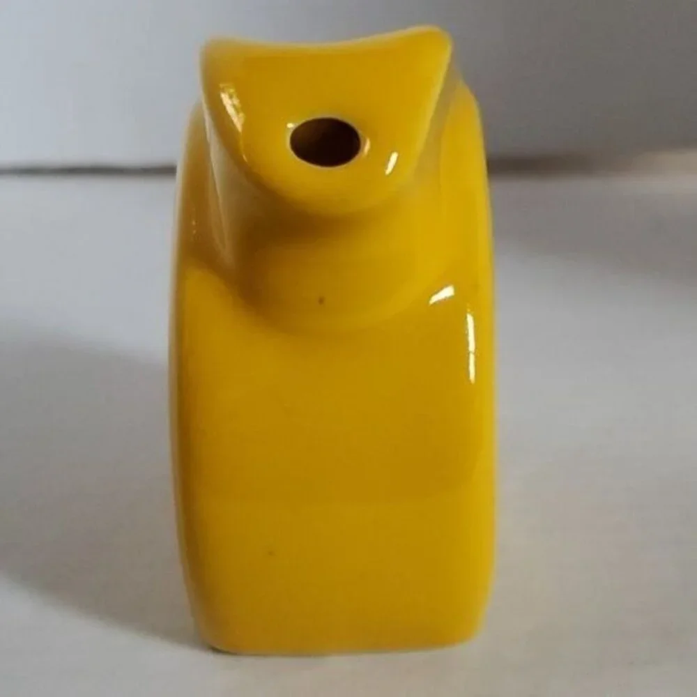 Fiestaware Fiesta Small CERAMIC Mini Disk Pitcher CARAFE Daffodil Yellow 4